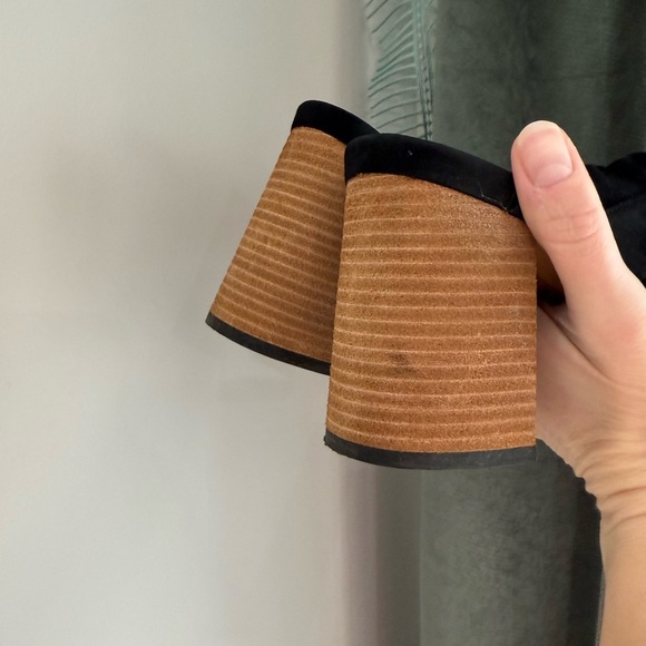 Free People Rosie Ruffle Suede Block Heels - Black - EU Size 40/ US Size 9 - Picture 8 of 10